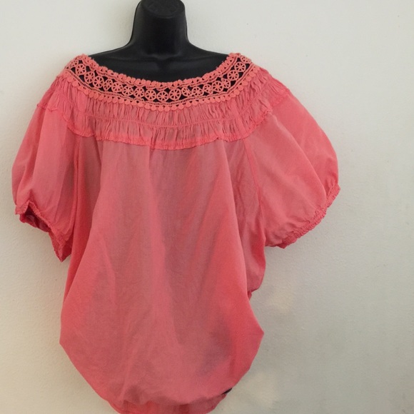 Top - Picture 2 of 2