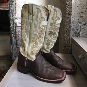 Justin Square Toed Boots (Brown, Cream)