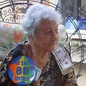 Meet your Posher, Hope