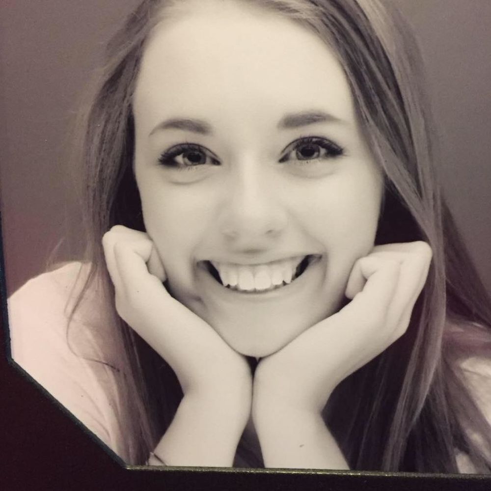 Meet your Posher, Anna caroline