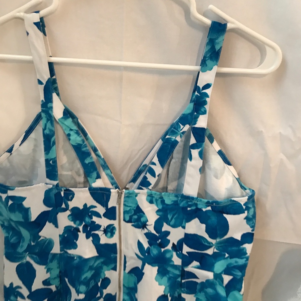Only the romper! - Picture 3 of 4