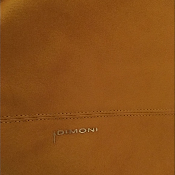 Dimoni Carryall - Picture 4 of 4