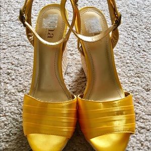 A.N.A Yellow Wedges