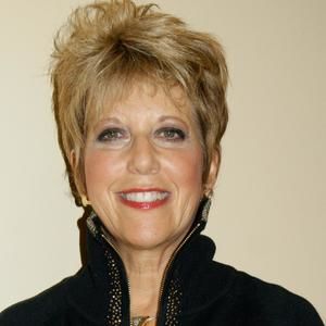 Meet your Posher, Phyllis