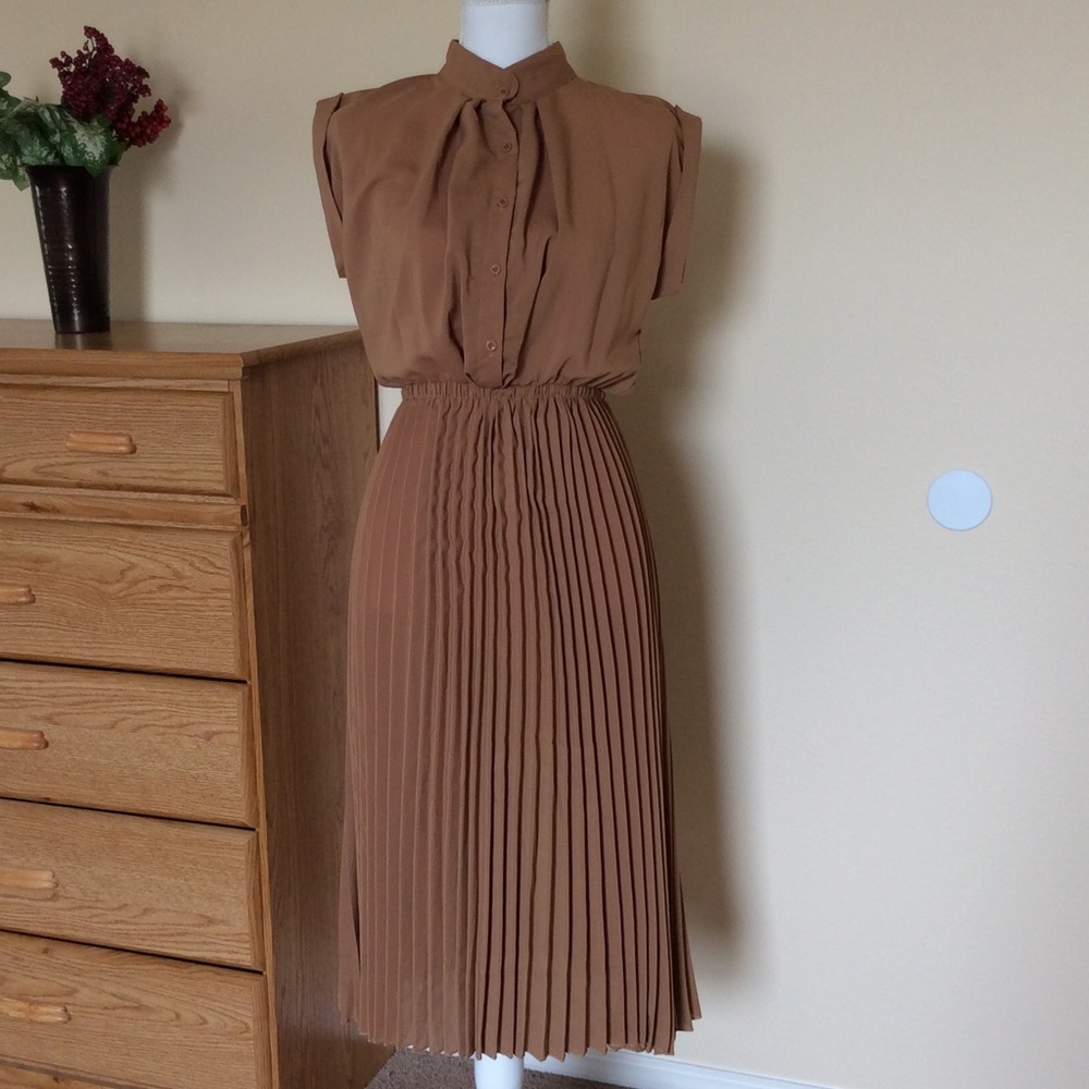 👗Pleated Dress👗