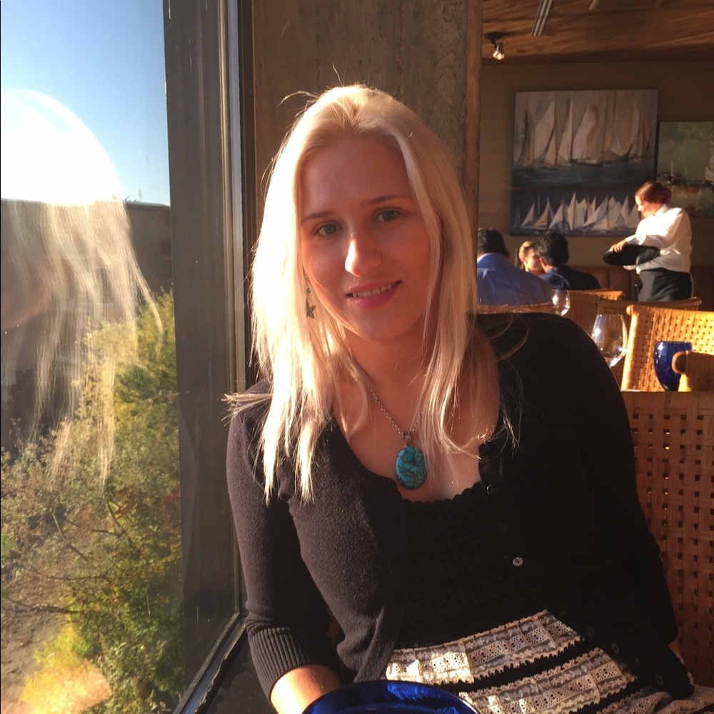 Meet your Posher, Iryna