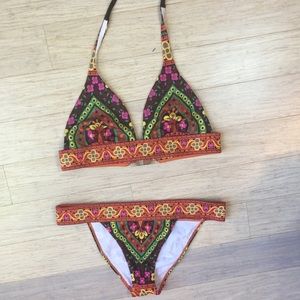 Victoria's Secret Swim - Victoria's Secret Boho indian pattern bikini Victoria's Secret Swim - Victoria's Secret Boho indian pattern bikini