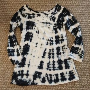 Tie dyed stretchy tshirt