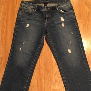 New York And Company distressed size 10