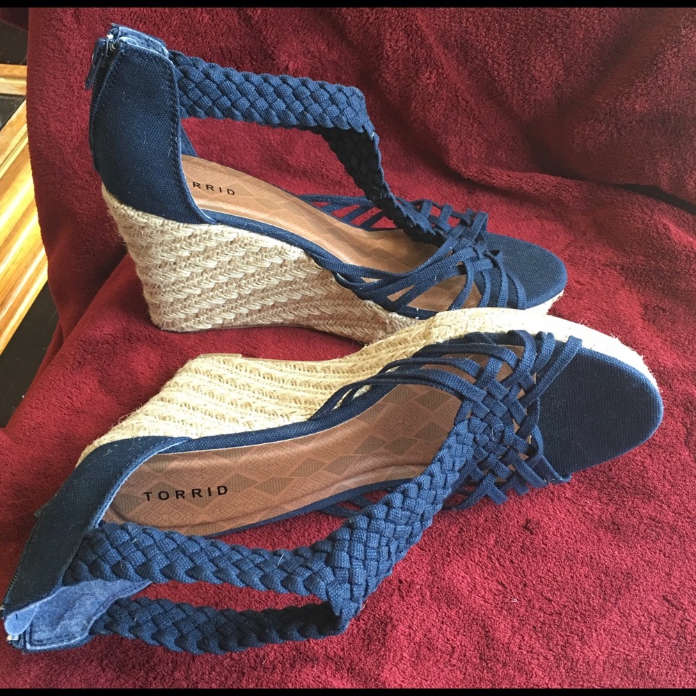 🌀NWT Torrid Espadrilles Navy Blue🌀 size 12W