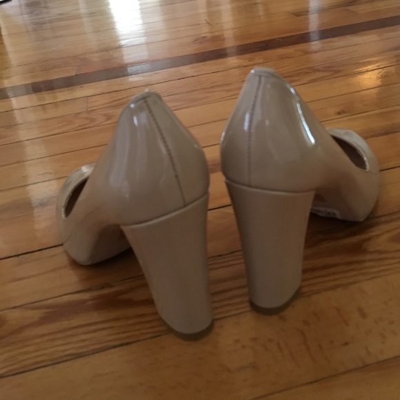 Aldo summer neutral heel - Picture 3 of 3