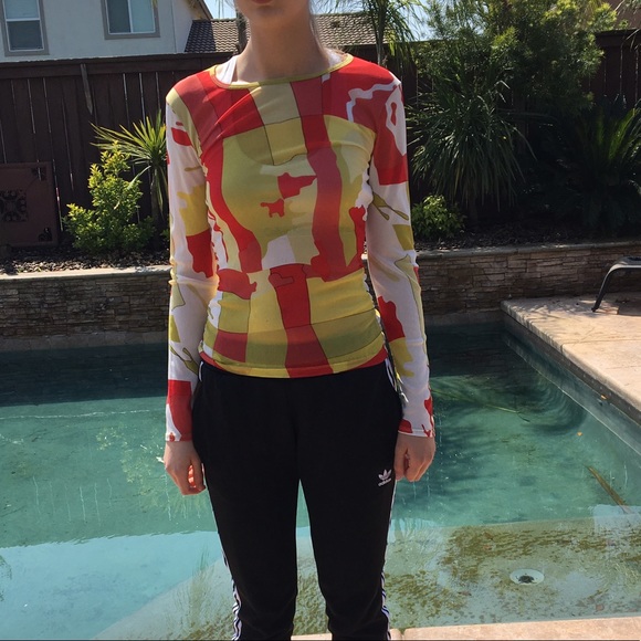 Sheer top - Picture 1 of 2