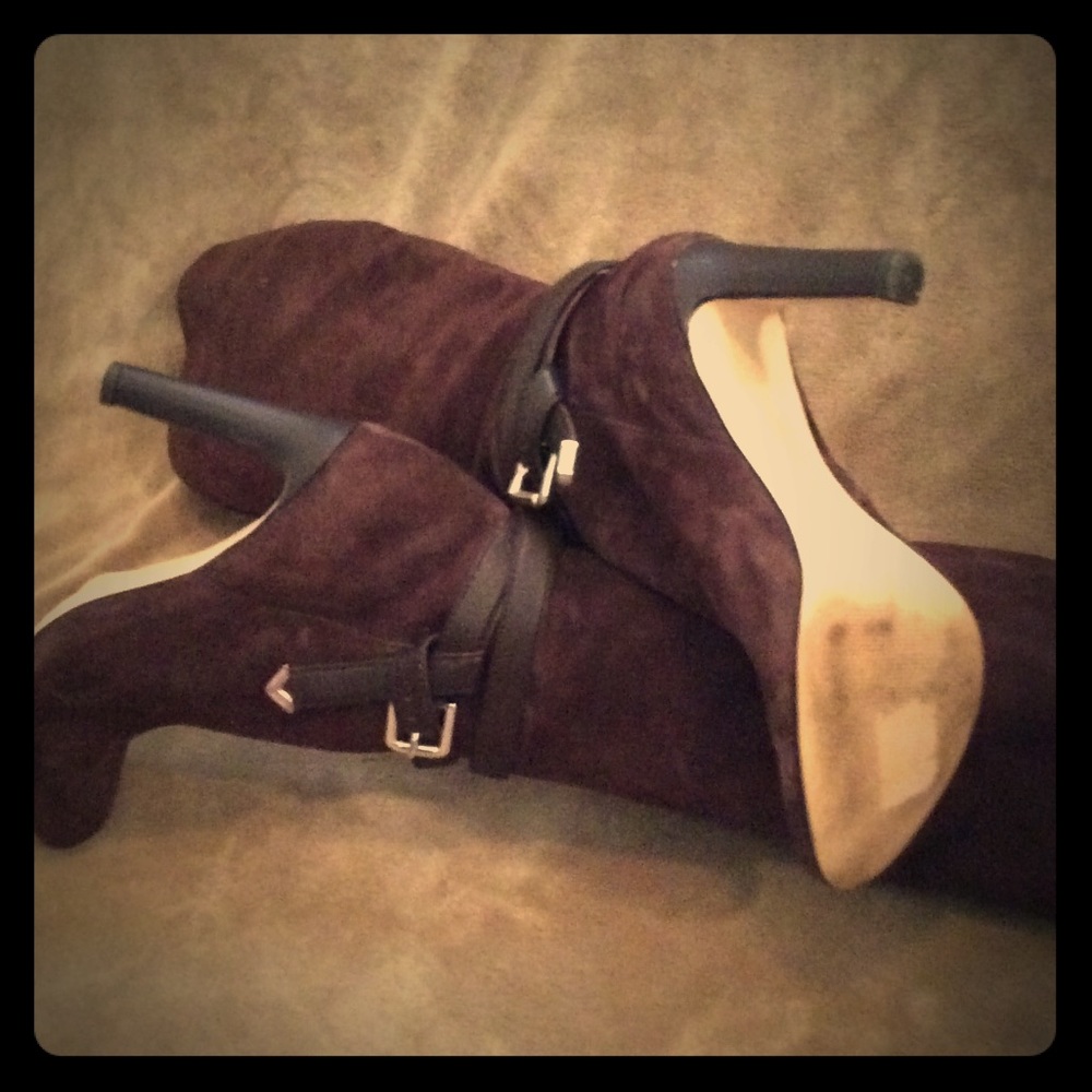 Antonio Melani Chocolate Brown Suede Boots - Picture 2 of 2