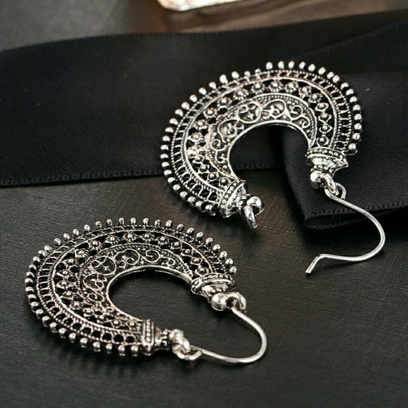 💋RETRO BOHEME HALF MOON DANGLE EARRINGS!!! - Picture 3 of 5