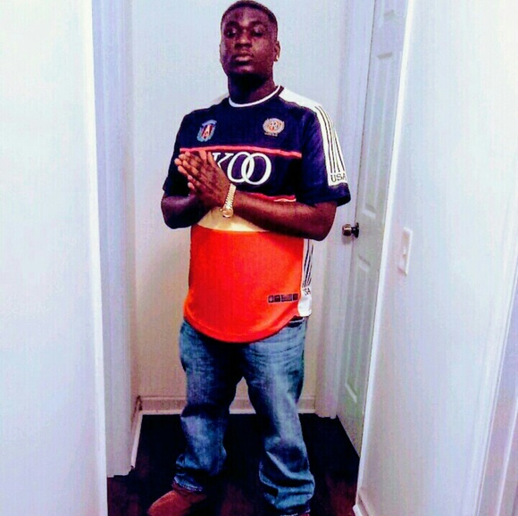 Meet your Posher, Vincent - Picture 1 of 1