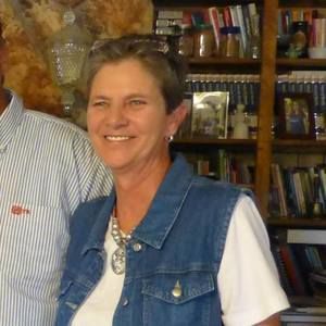 Meet your Posher, Debbie