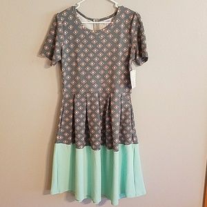 LuLaRoe Amelia NWT