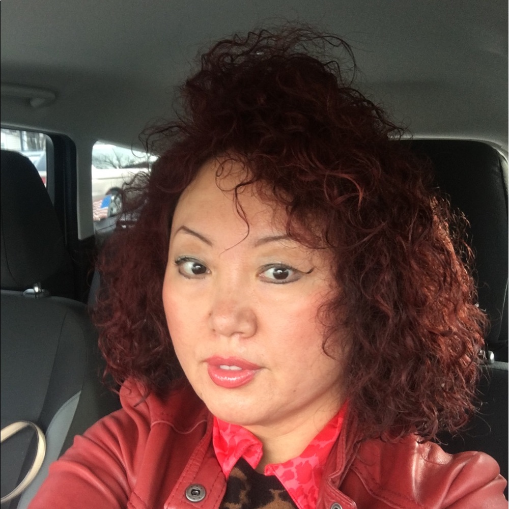 Meet your Posher, Andrea