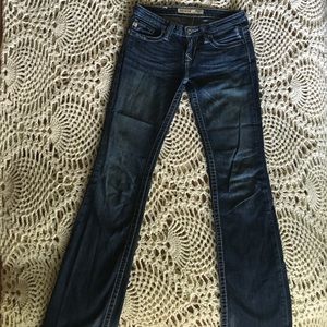 Big Star Low Rise Boot Cut Jeans👖