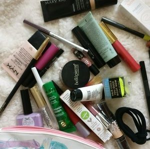 Beauty Bundle and Hair Coils