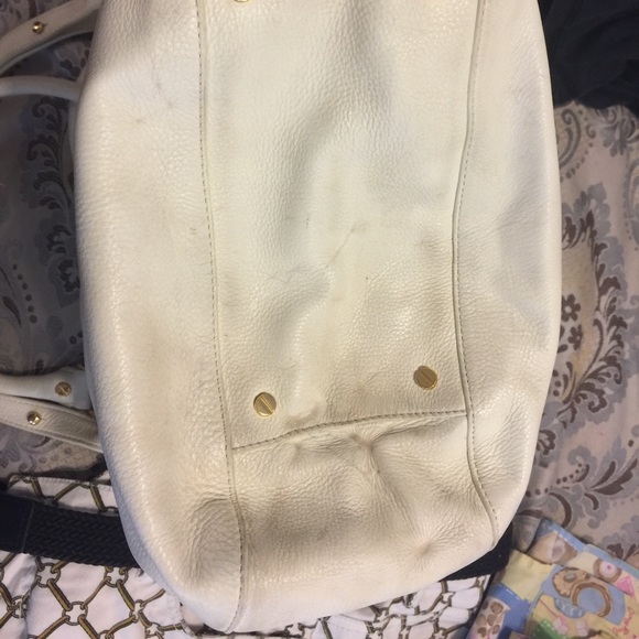 Tory Burch - Picture 5 of 7