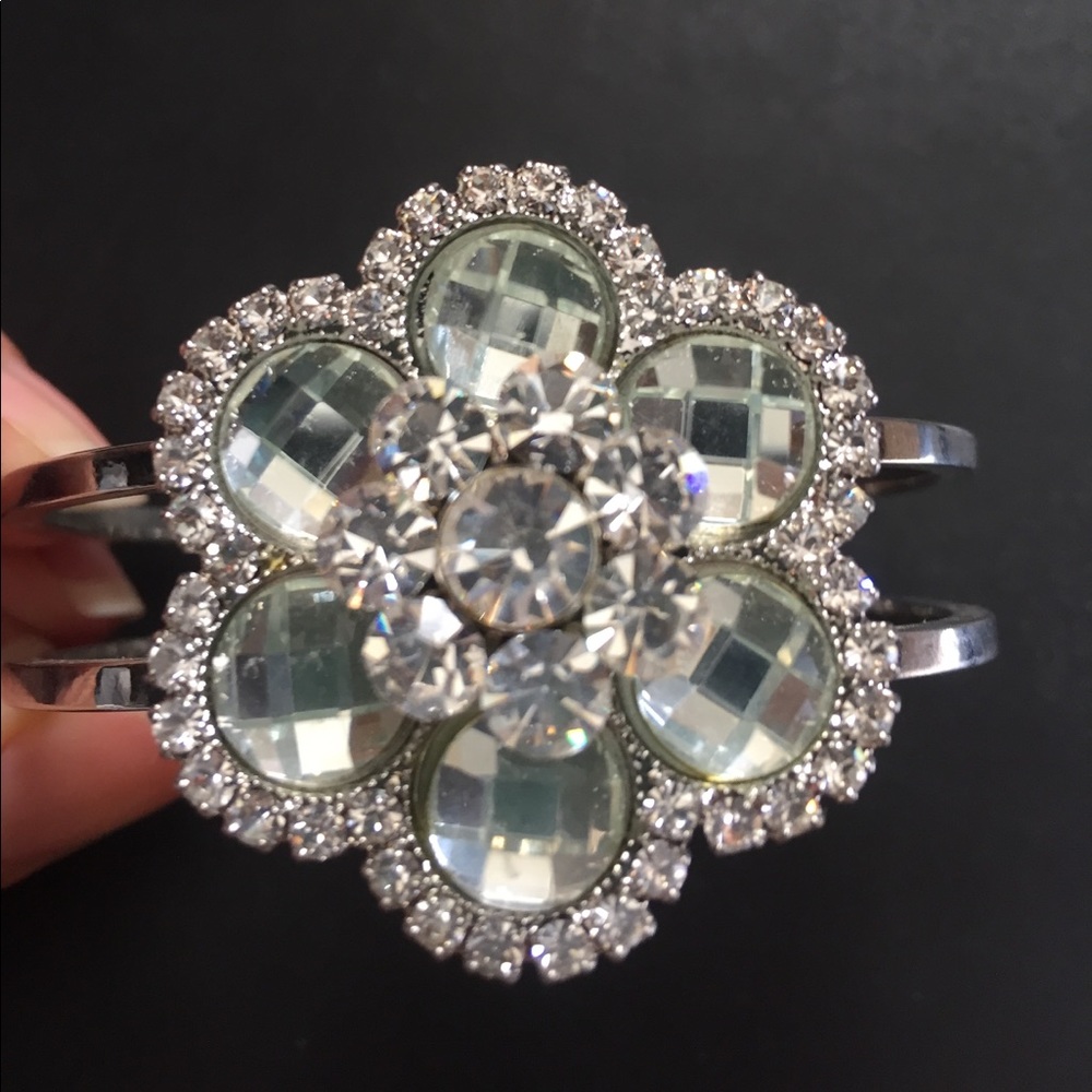 Rhinestone/crystal bracelet