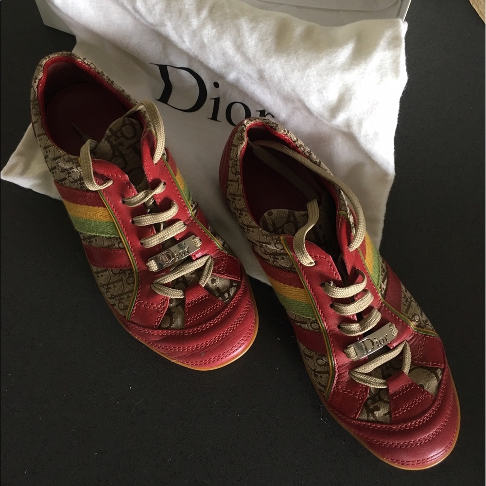 🔥SALE🔥Authentic Dior Rasta Sneaker!