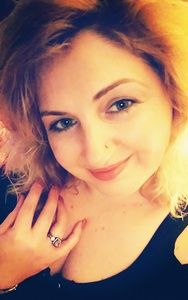 Meet your Posher, Helena