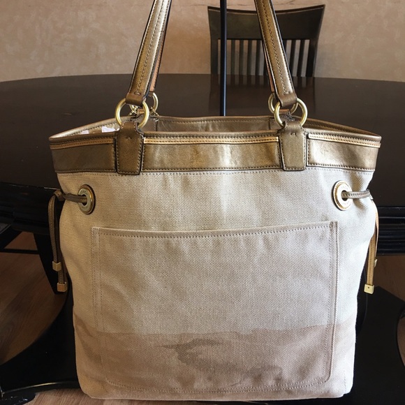 ***REDUCED***COACH AUDREY STARFISH, BEAUTIFUL!! - Picture 7 of 8