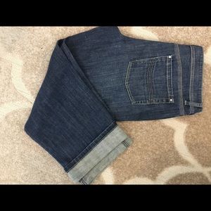 White House black market capris