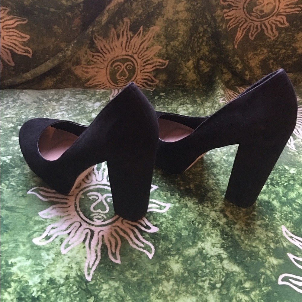 Mix No. 6- Platform Pump- Microsuede- Black - Picture 3 of 4
