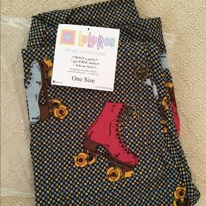 LuLaRoe roller skate leggings. One size. Brand new