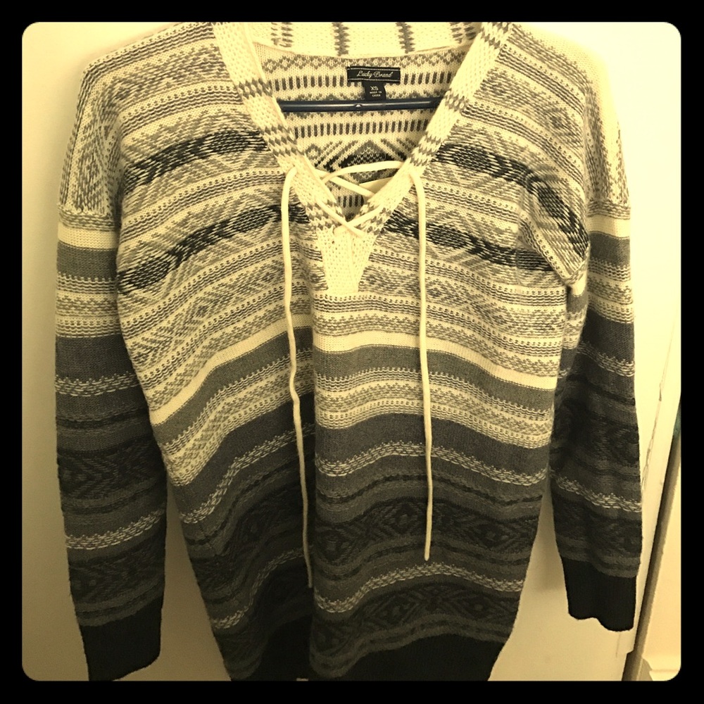 Lucky brand sweater never warn