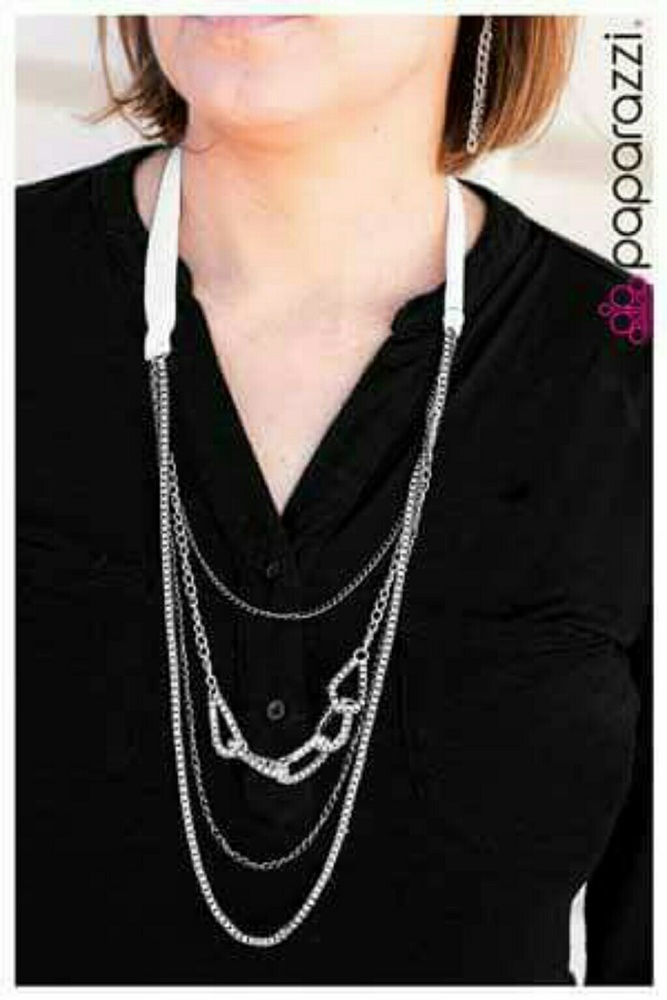 NWT necklace and earring set ribbon and chain
