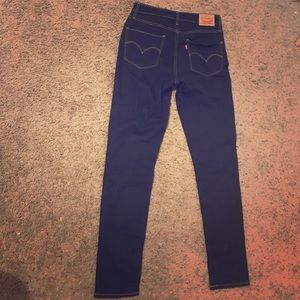 Levis jeans 721 high rise size 29