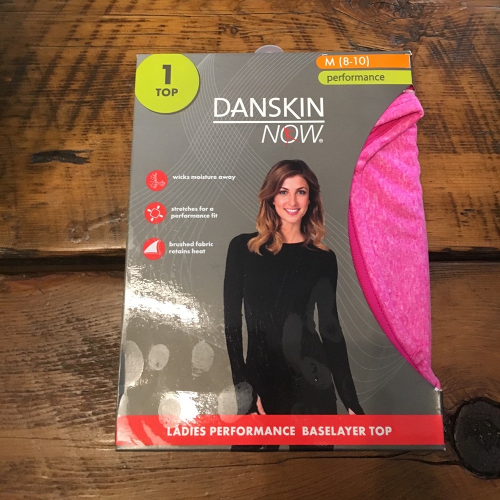 Danskin Performance Top - Picture 2 of 3