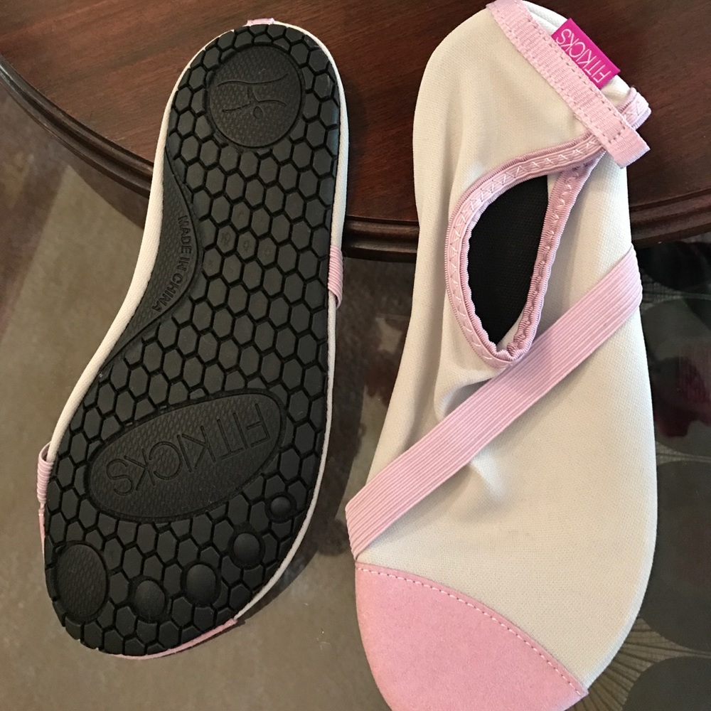 Fit Kicks Travel Shoes
