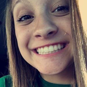 Meet your Posher, Lilly