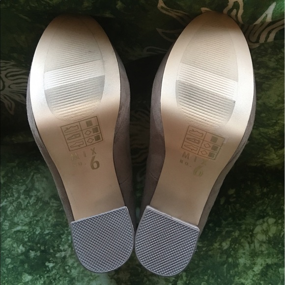 Mix No. 6- Platform Pumps- Microsuede- Taupe - Picture 4 of 4