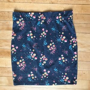 Floral body con mini skirt