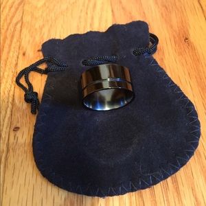 Men's size 11 zirconium wedding band