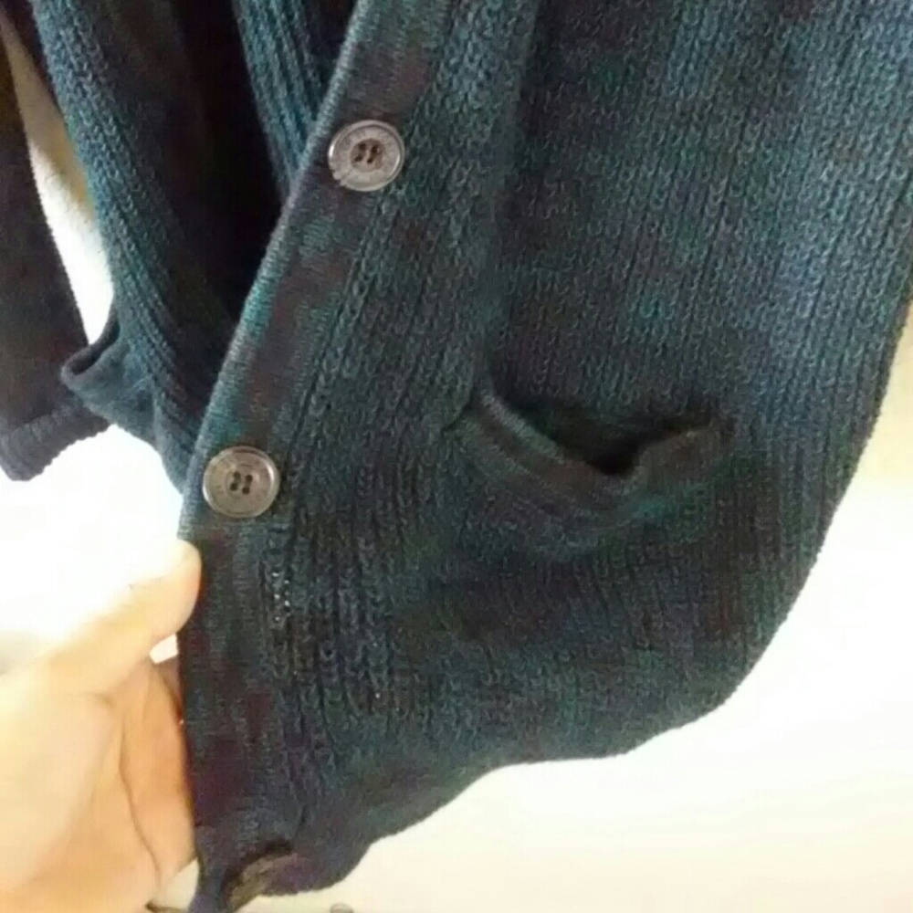 Cardigan - Picture 2 of 3