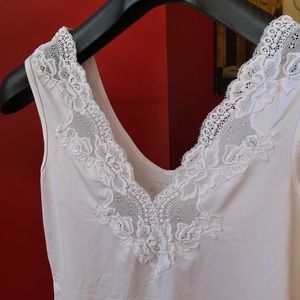 Lace trim tank