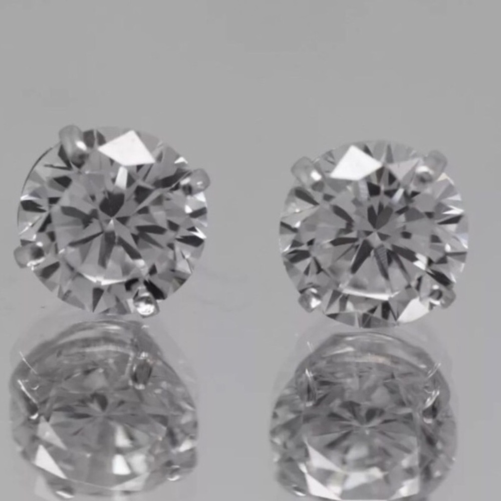 💕💎1 CT Simulated Diamond 14K White Gold Studs