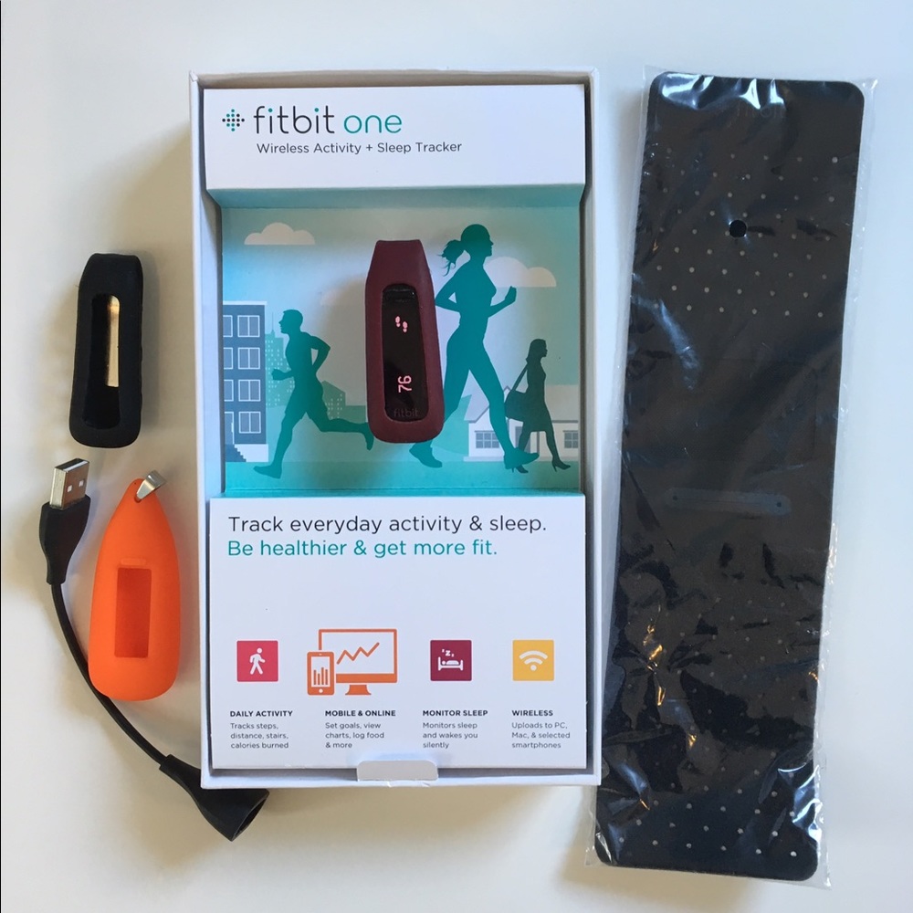 Fitbit One Wireless Activity Tracker