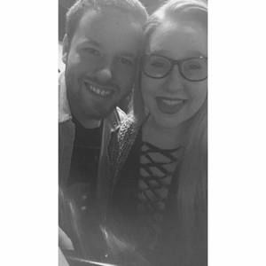 Meet your Posher, Mia