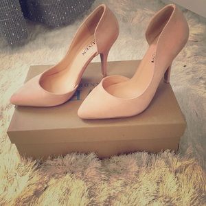 New D'orsay Pumps with box!