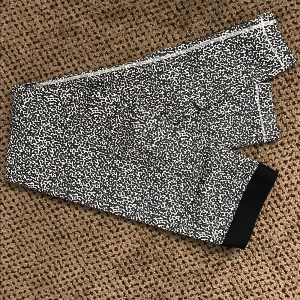 Nike Pro Legging (Composition Book pattern)