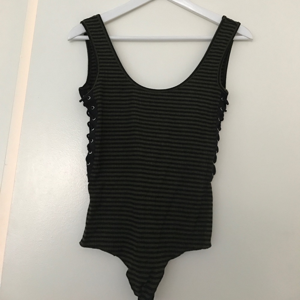 Low back, side lace up detail bodysuit