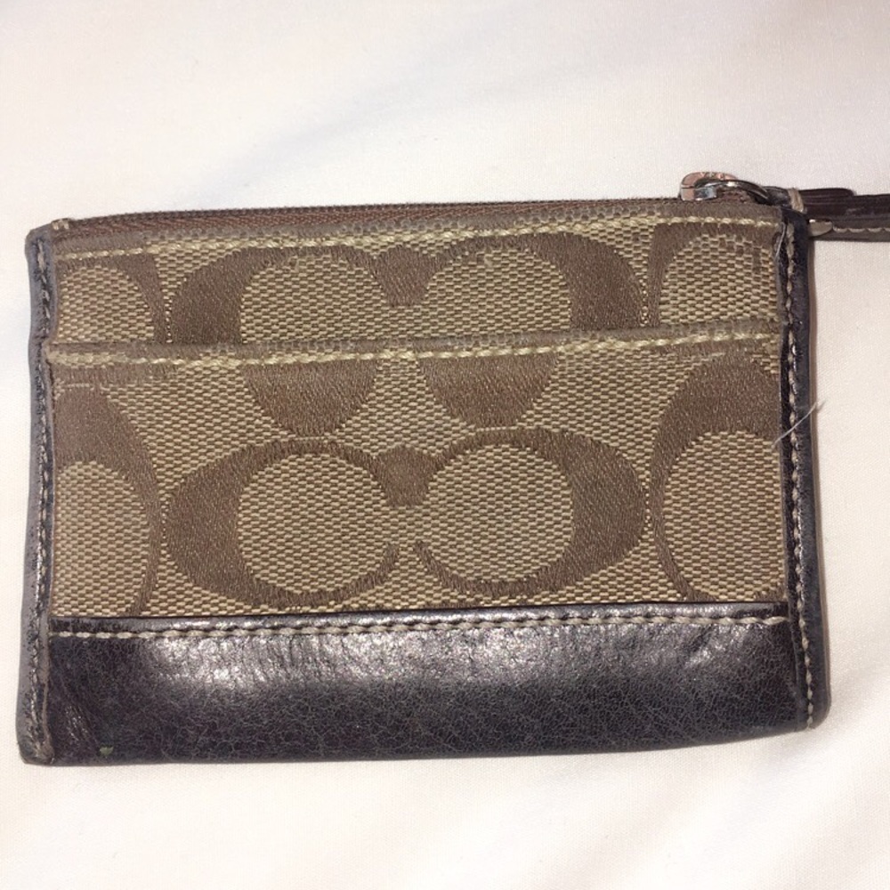 Brown Coach mini-wallet with keychain
